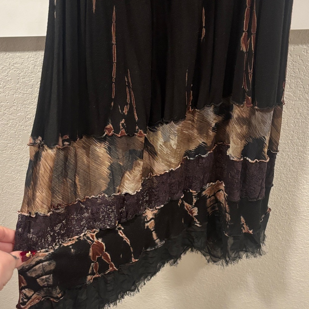 Chic Sleeveless Black and Brown Midi Dress - Picture 4 of 4